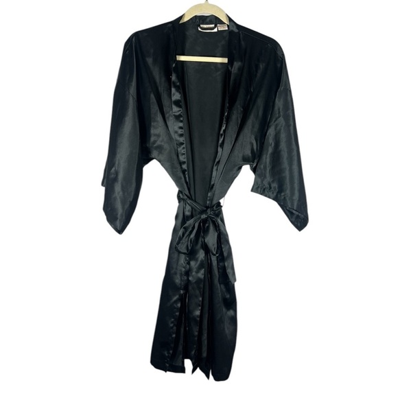 Victoria’s Secret Gold Label Black Silky Mini Robe One Size - Picture 1 of 6